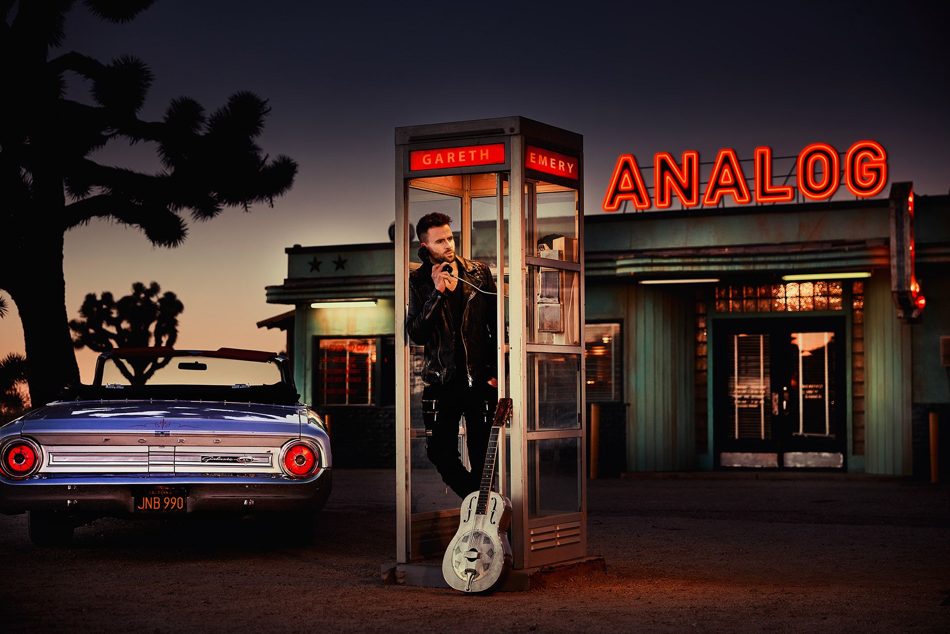 Gareth Emery, DJ  Album Cover Analog