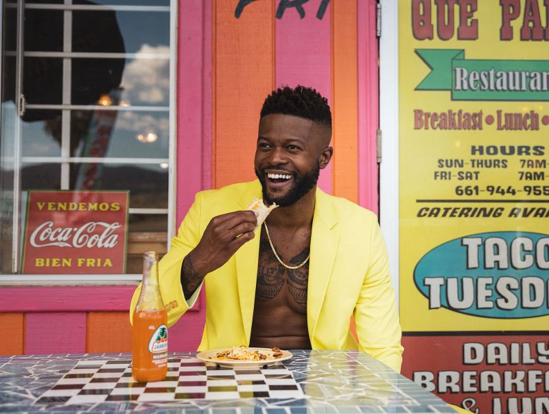 Alonzo Slater Actor with yellow dress