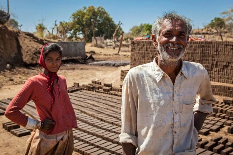 Family business, bricks manufacturing with dad and daughter in Rajasthan, India